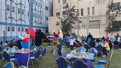 حفل إفطار جماعي للأيتام  وتوزيع ملابس العيد والمساعدات الإنسانية للأسر الأولى 