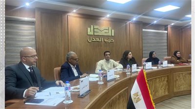 العدل يعقد لقاءً موسعًا لمناقشة مطالب أسر الأطفال المصابين بضمور العضلات دوشين