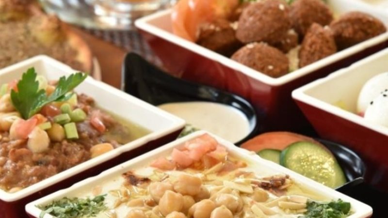 فول للسحور مع الطماطم