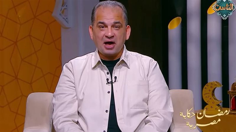 الدكتور عمرو منير