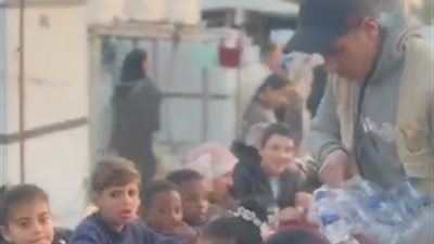 حفيظ دراجي: توزيع 15 ألف وجبة ساخنة على الأهالي في شمال غزة