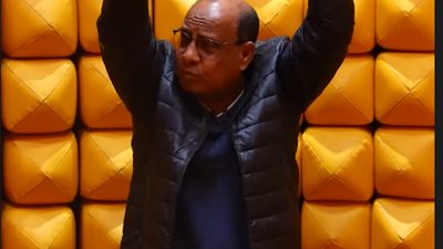 رامز جلال ساخرا من عمرو الدرديري:  من هو نادي القرن؟ 