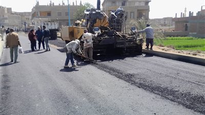 محافظ أسيوط: استمرار رصف شارع بورسعيد بديروط بتكلفة 17 مليون جنيه