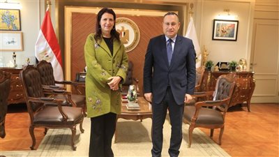 وزير التعليم العالي يبحث مع المدير التنفيذي لهيئة فولبرايت تعزيز التعاون
