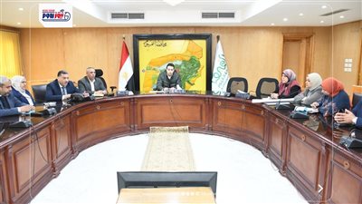 اجتماع موسع بديوان عام الفيوم لمناقشة تحديث المخطط الاستراتيجي للمدينة