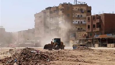 رفع 51 حالة إشغال و160 طن مخلفات بمنطقة الناصرية وطريق السماد بأسوان