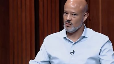 شريف منير: والدي علمني التفاؤل والالتزام.. والسياسة ليست طريقي