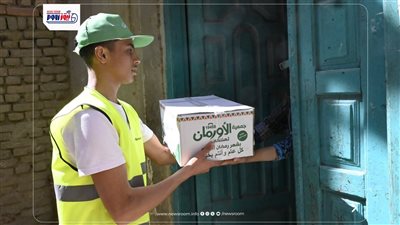 توزيع 1100 كرتونة مواد غذائية خلال العشر الأواخر من رمضان بالمنيا