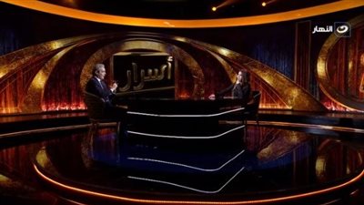 مشاركة الضيوف في برامج المقالب يتم بعلمه.. نقيب الإعلاميين يكشف