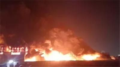 اندلاع حريق بمطار دبي الدولي جراء هجوم بطائرة مسيرة