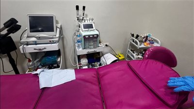 لإدارتها بدون ترخيص.. الصحة تغلق عيادة «ندوش بيوتي كلينك» للتجميل بالقاهرة
