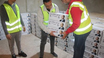 بمناسبة العيد القومي مبادرة لمستقبل وطن بنى سويف لدعم الأسر الأولى بالرعاية