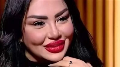 بسبب بوسة.. إيمان أيوب تكشف سر رفضها فيلم «الساحر»     