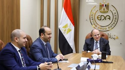 رئيس هيئة الدواء المصرية يستقبل وفد شركة تاكيدا العالمية لبحث تعزيز التعاون