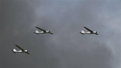 الدفاعات الجوية الإماراتية تتصدى لـ10 صواريخ و45 مسيرة قادمة من إيران