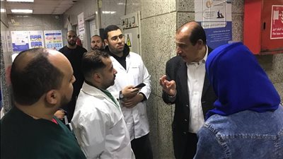 نائب وزير الصحة يتفقد مستشفيات 