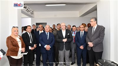 العيد القومى.. محافظ الفيوم يفتتح أعمال توسعة مدرسة عمر بن الخطاب الابتدائية 