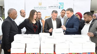 محافظ أسوان يدشن مبادرة 