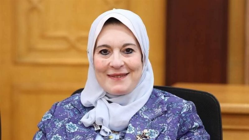 عميدة كلية العلوم