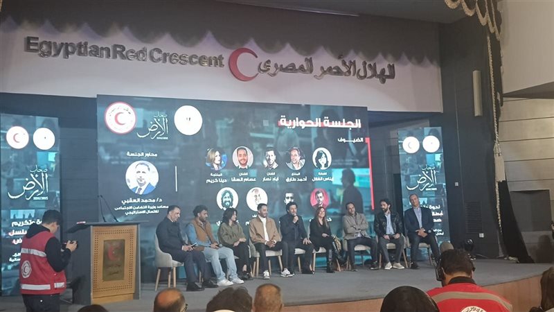 الفنان إياد نصار