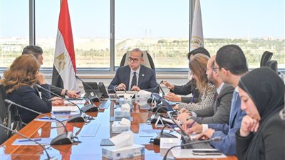 مصر والبنك الأوروبي يعززان الشراكة لدعم الاستثمار والتجارة بالذكاء الاصطناعي