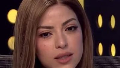 ميرنا جميل: العمل مع محمد إمام ممتع.. وبنسأله بابا الزعيم عامل إيه