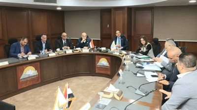 محافظ الجيزة يعقد اللقاء الأسبوعي مع المواطنين لبحث الشكاوى المقدمة