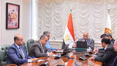الوزير حسن رداد يهنئ العاملين في 