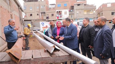 محافظ دمياط يتابع سير العمل بالمركز التكنولوجي وجراج الوحدة المحلية بالسرو