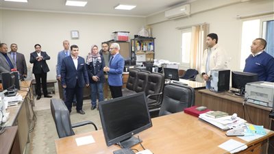 محافظ بني سويف يهنئ “السيسي