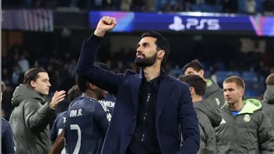 ألفارو أربيلوا : كل يوم في نادي ريال مدريد درسا جديدا 