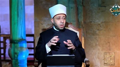 إمام من ذهب|الأزهري: الإمام الليث أفقه من الإمام مالك ومذهبه اندثر بسبب أصحابه