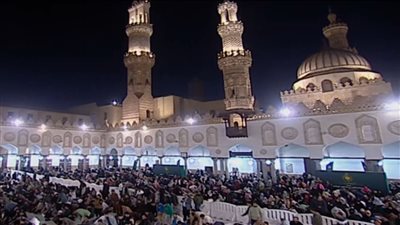 «بث مباشر».. شعائر صلاة التراويح والعشاء من الجامع الأزهر