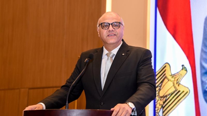 محافظ الإسكندرية
