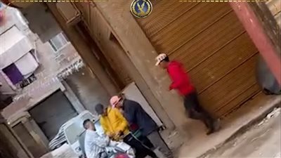 القبض على المتهمين بترويج مواد مخدرة أسفل عقار بالقليوبة 