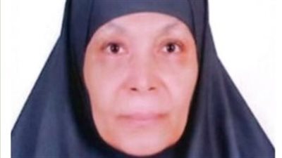 من الأمية إلى الأم المثالية.. قصة كفاح 