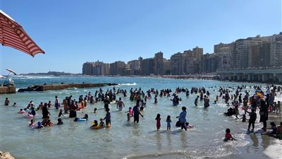 الإسكندرية تستعد لعيد الفطر.. فتح الشواطئ ورفع درجة الاستعداد لاستقبال المواطن