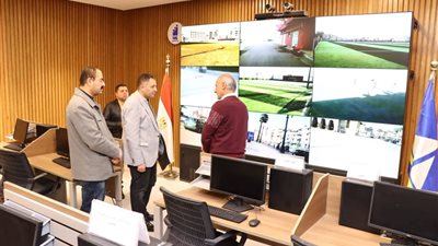 محافظ دمياط يتابع الطقس وتجهيز ساحات صلاة عيد الفطر بالمحافظة