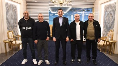وزير الرياضة يدعم الجهاز الفني لمنتخب مصر بقيادة التوأم قبل المونديال