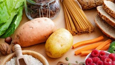 هل تعاني من انتفاخ البطن؟ 7  أطعمة غنية بالألياف تنقذك 	
