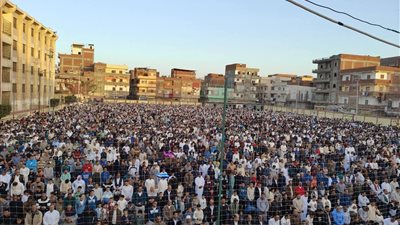  550 ألف مُصلٍ يؤدون صلاة عيد الفطر بمراكز الشباب والساحات بالإسكندرية
