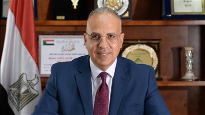 سويلم يوجه بالتنسيق بين أجهزة الوزارة للاطمئنان على حالة الري بكافة المواقع 