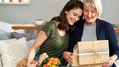 حسب برج والدتك.. أفكار لهدايا مميزة تناسب أذواق جميع الأمهات 