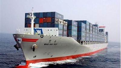 الصين تتعهد بتعزيز توازن التجارة الخارجية مع استمرار تسارع الصادرات