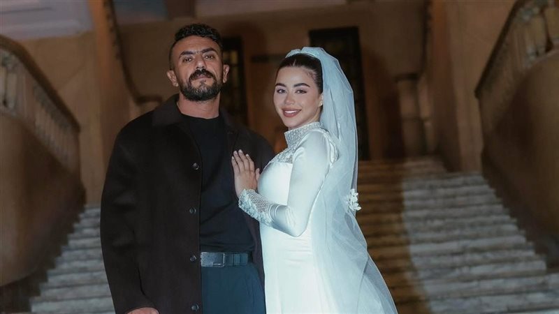 أحمد العوضي ويارا