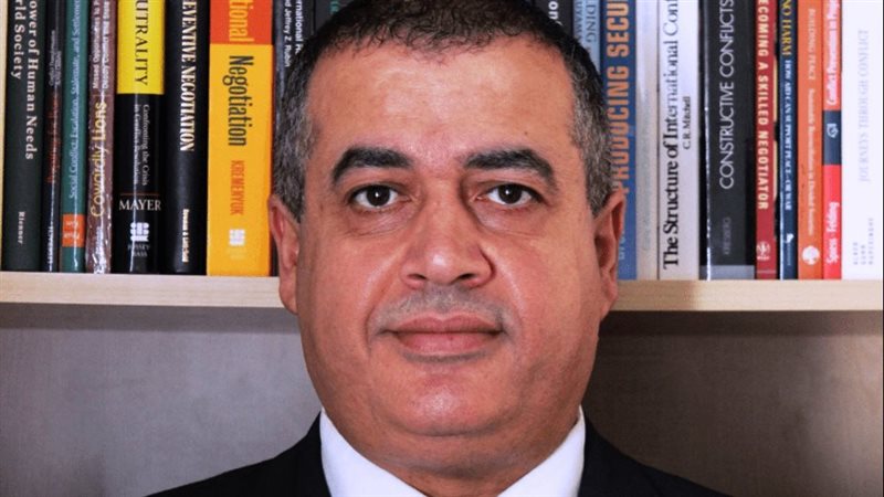 الدكتور إبراهيم فريحات