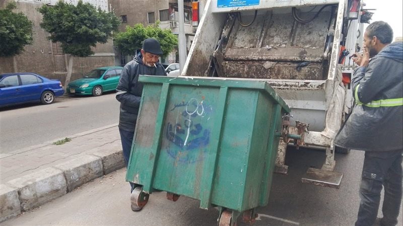جانب من حملات النظافة