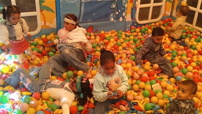 فرحة وسعادة الأطفال في 