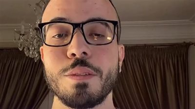 بعد انتشار فيديوهات الشاب «حسام حسن».. ما هو التهاب الشبكية التلوني؟