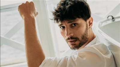 جدل على وسائل التواصل الاجتماعي بسبب تفاعل الممثل التركي إيلهان ومنه فضالي